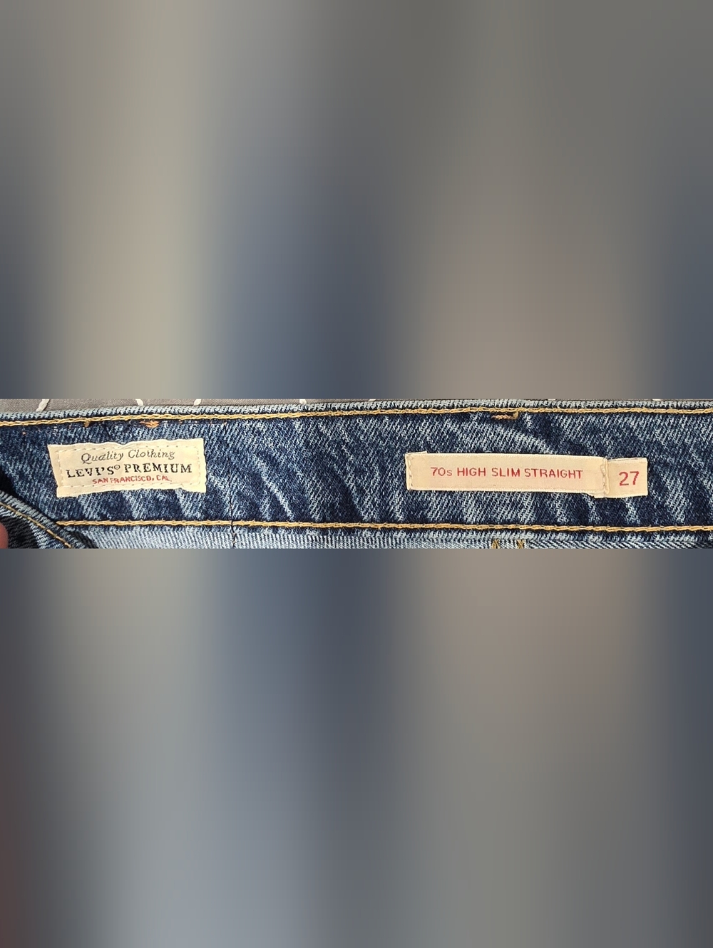Levis 70s High Slim Straight Leg Jeans Size 27 - Picture 6 of 7